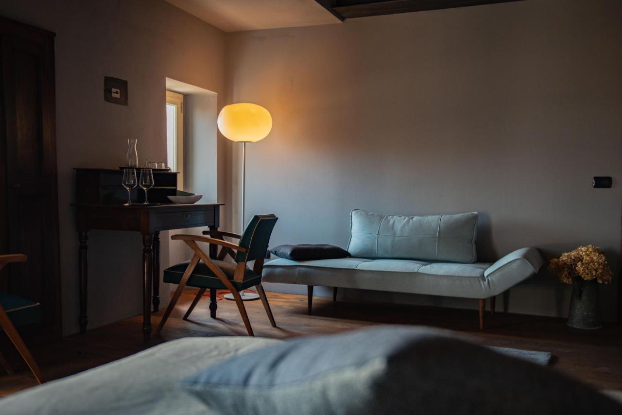 Boutique Hotel Al Palazzo Rosso Neive Exterior foto