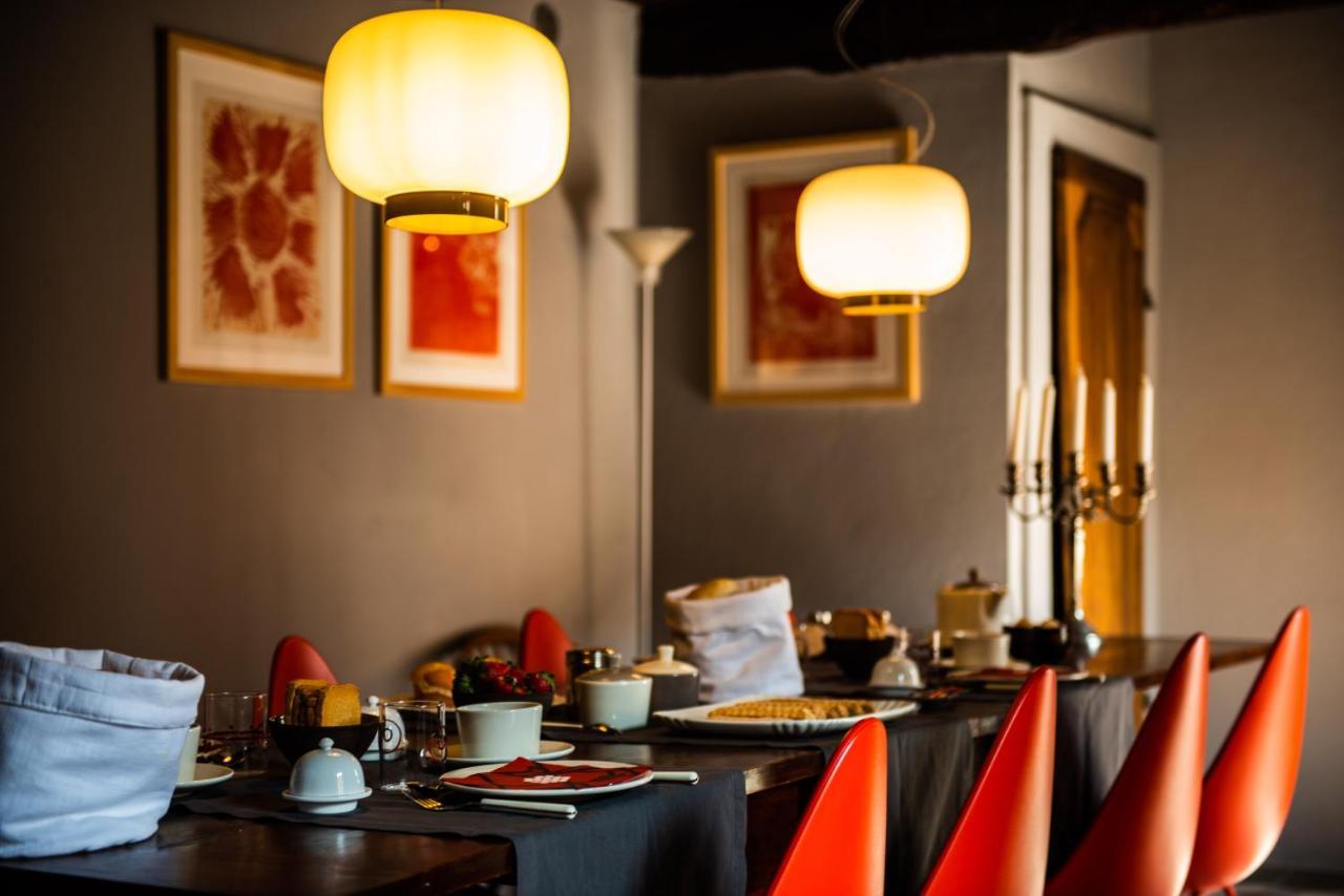 Boutique Hotel Al Palazzo Rosso Neive Exterior foto